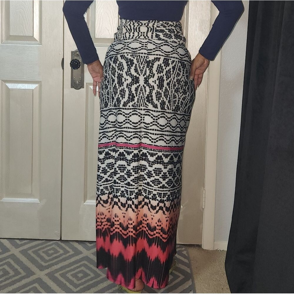 Pink Paradise Maxi Skirt Size S